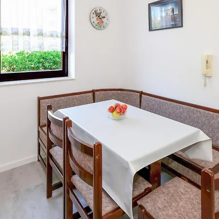 Awesome In Apartament